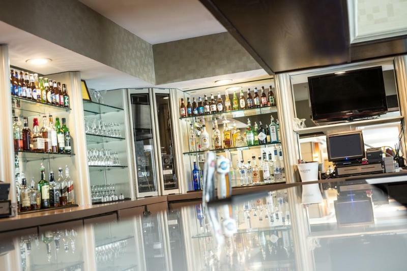 Holiday Inn Rochester Downtown Экстерьер фото