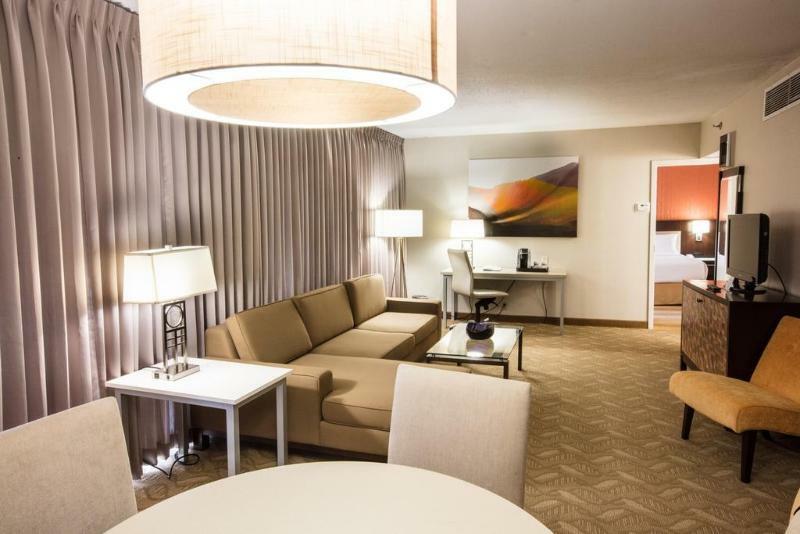 Holiday Inn Rochester Downtown Экстерьер фото